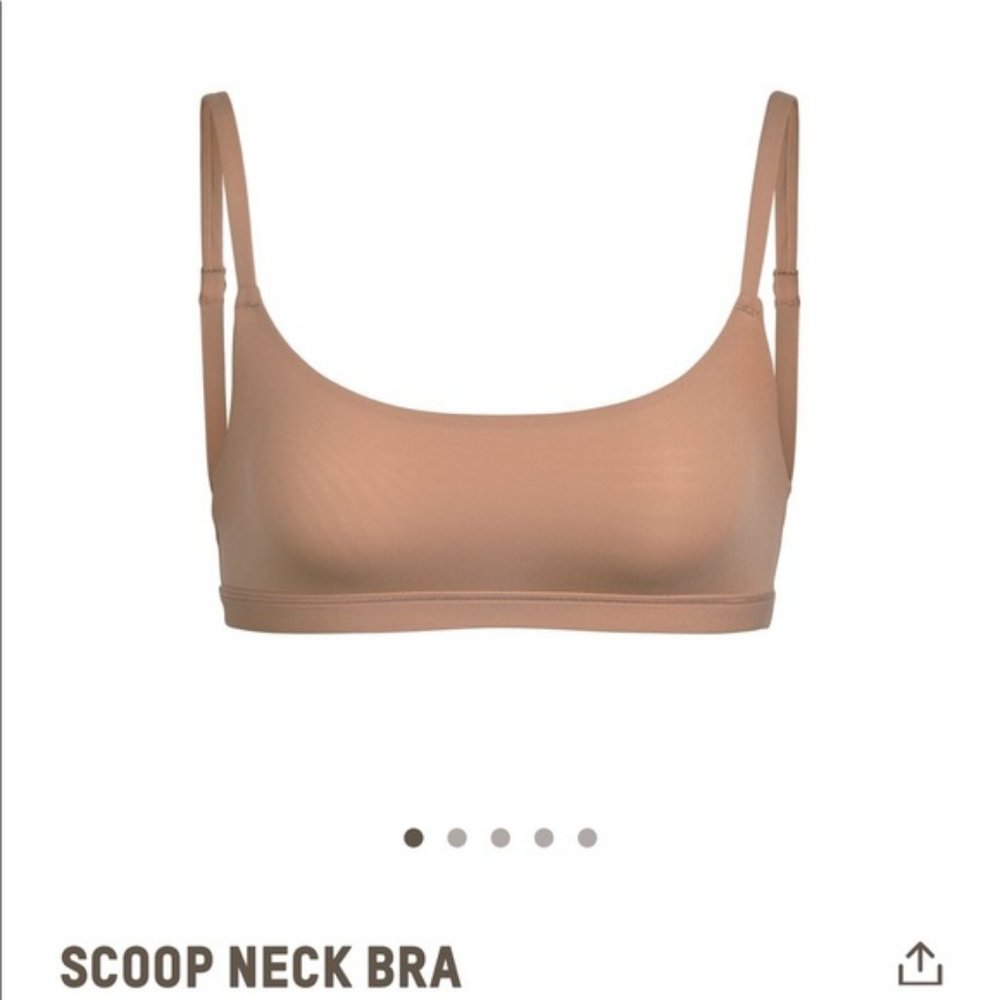 Skims Bra in Nude color, Small